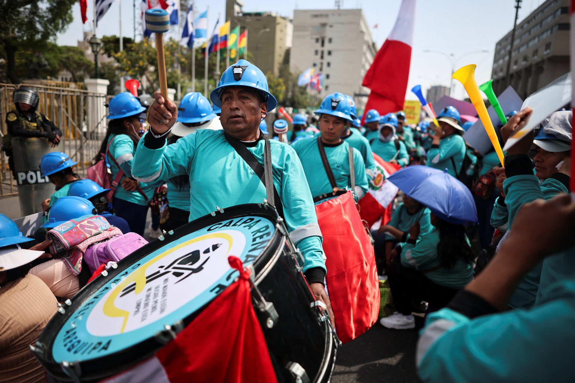 Peruvian Miners: Resistance Amid the Legal-Illegal Divide